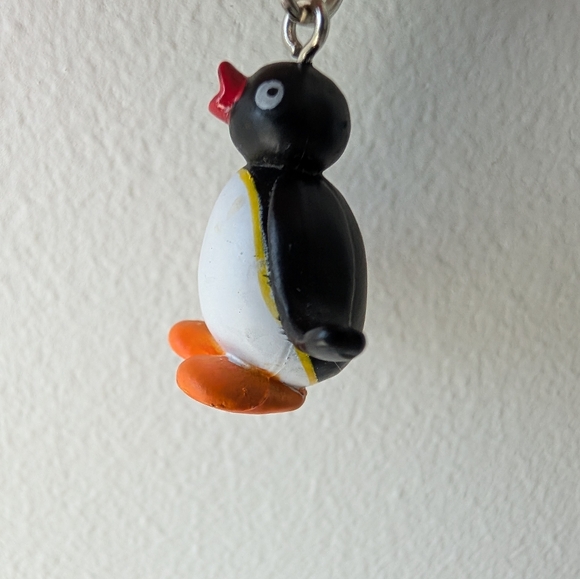 Penguin Pingu Look Alike Keychain Charm - Picture 5 of 7